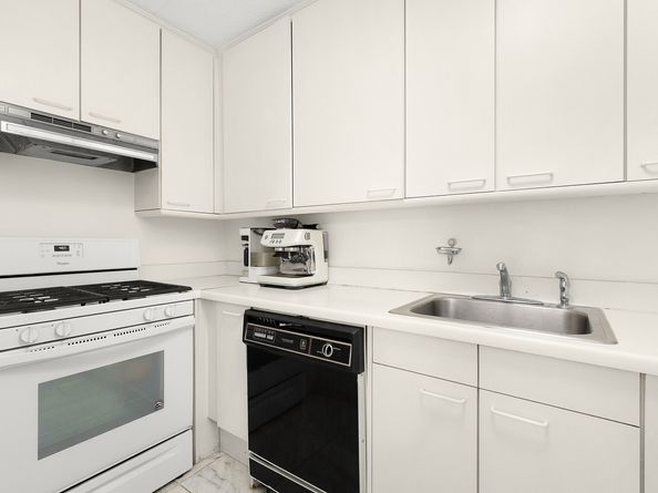 280 Rector Place 2K, New York NY 10280