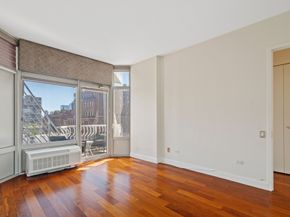 200 East 32nd Street 9B, New York NY 10016