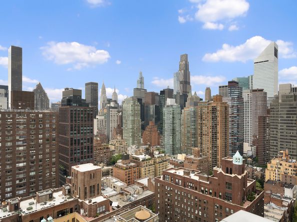 400 East 56th Street 30P, New York NY 10022