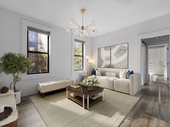 270 West 11th Street 2H, New York NY 10014
