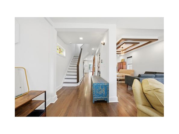 916 Clarence Avenue, Bronx NY 10465