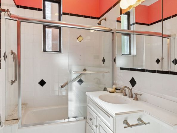 158-18 Riverside Drive W 2M, New York NY 10032