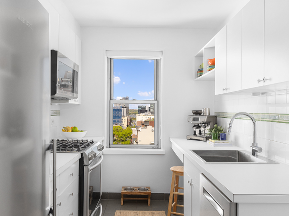 175 West 13th Street 14D, New York NY 10011