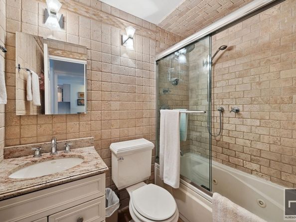 50 Lexington Avenue 8D, New York NY 10010