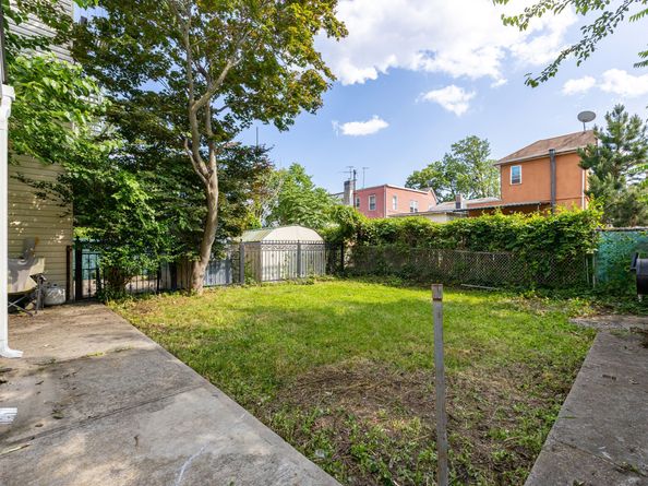 1050 East 232nd Street, Bronx NY 10466