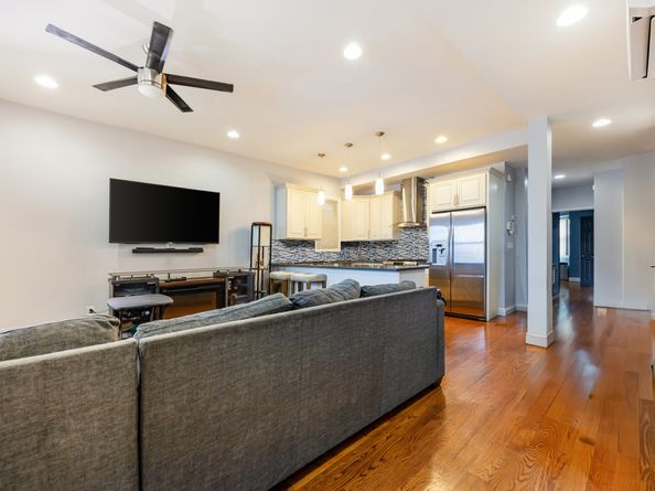 1050 East 232nd Street, Bronx NY 10466