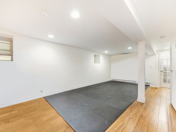 1050 East 232nd Street, Bronx NY 10466