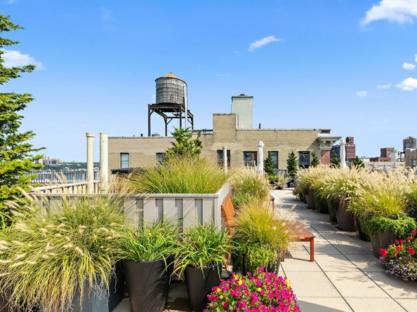 905 West End Avenue G1, New York NY 10025