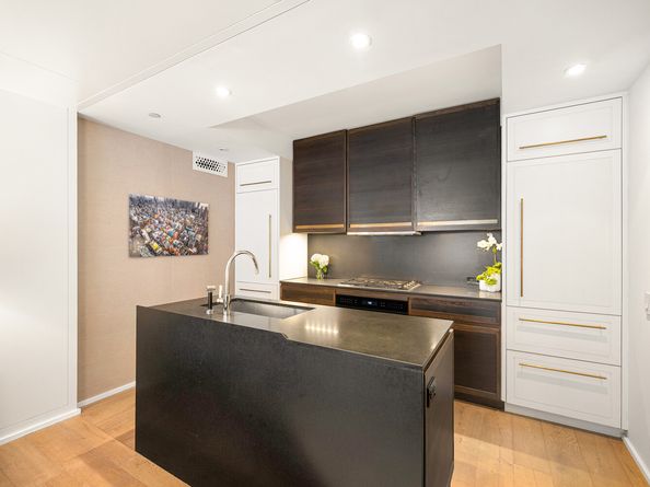 345 West 14th Street 5A, New York NY 10014
