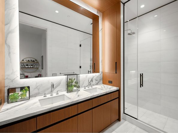 15 East 30th Street 19B, New York NY 10016