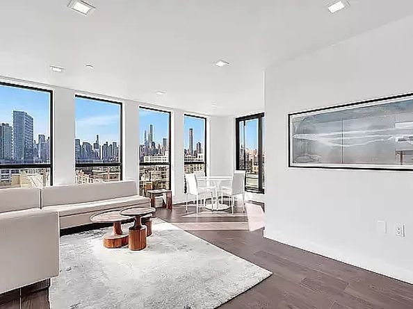 11-30 45th Road 4A, Queens NY 11101