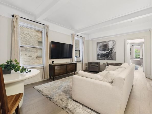 172 East 4th Street 6C, New York NY 10009