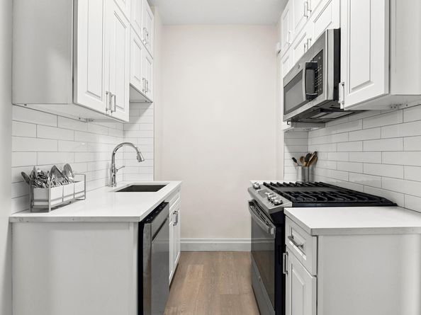 172 East 4th Street 6C, New York NY 10009