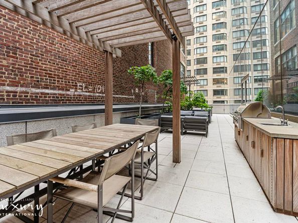 45 East 22nd Street 24B, New York NY 10010