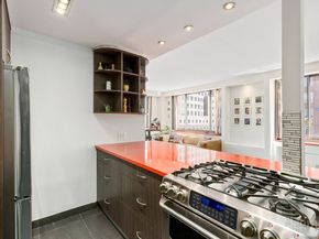 300 Albany Street 7i, New York NY 10280