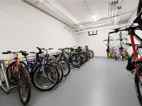 701 Gerald Court 2E, Brooklyn NY 11235