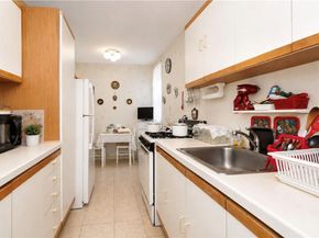 701 Gerald Court 2E, Brooklyn NY 11235