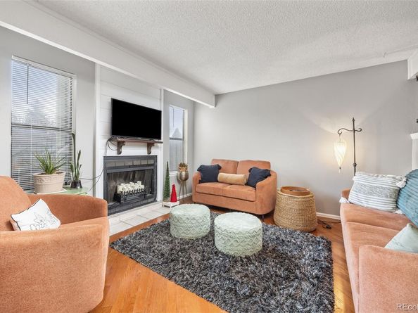 8782 Carr Loop, Arvada CO 80005