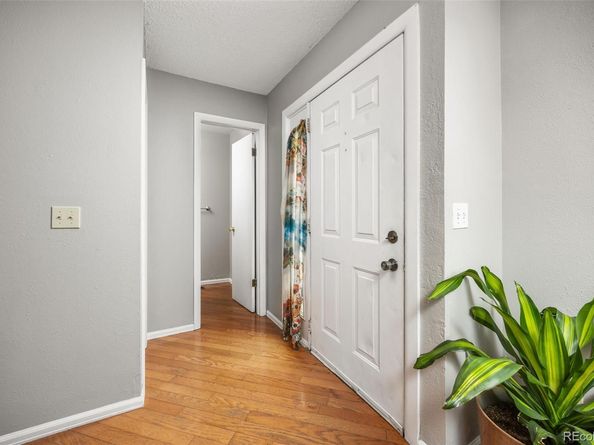 8782 Carr Loop, Arvada CO 80005