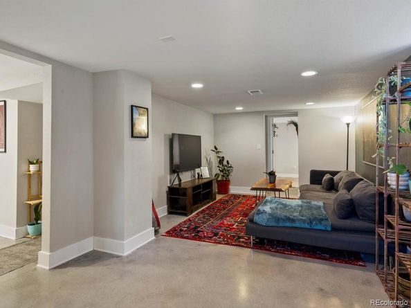 3401 N Steele Street, Denver CO 80205