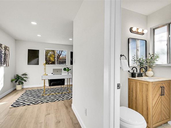 Undisclosed Address #1952428, Lakewood CO 80226