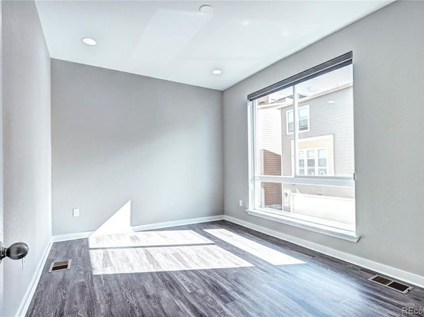 11915 Skyview Lane, Broomfield CO 80021