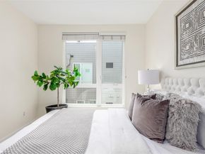 3425 Larimer Street 105, Denver CO 80205