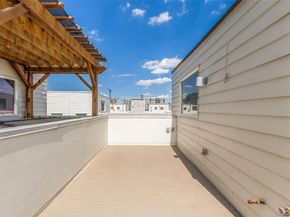 3425 Larimer Street 105, Denver CO 80205
