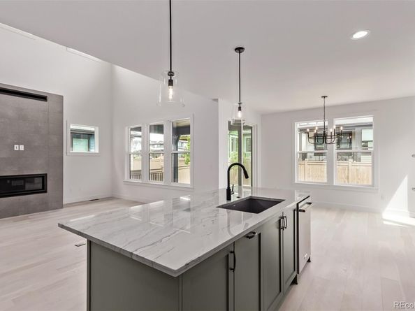 5608 Grandville Avenue, Longmont CO 80503
