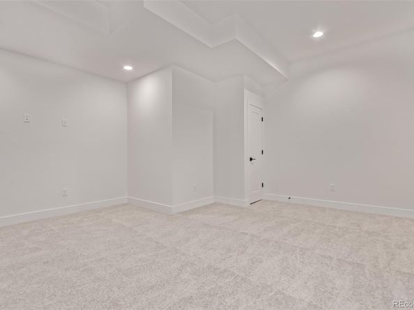 5608 Grandville Avenue, Longmont CO 80503