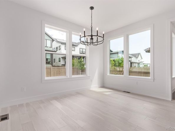 5608 Grandville Avenue, Longmont CO 80503