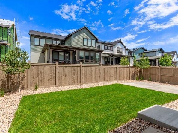 5608 Grandville Avenue, Longmont CO 80503