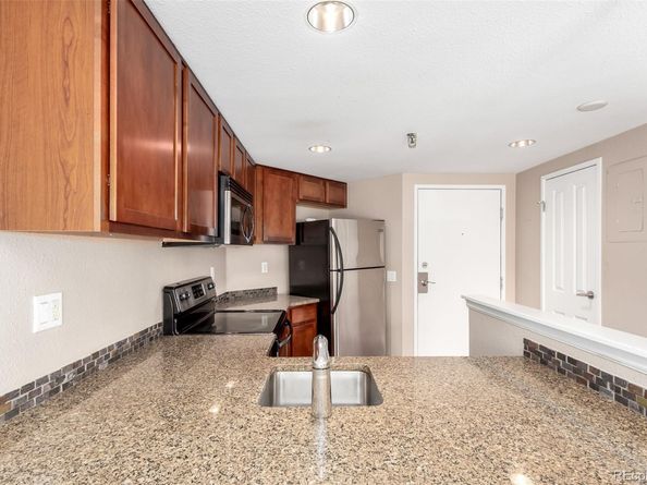 100 W Park Avenue 908, Denver CO 80205