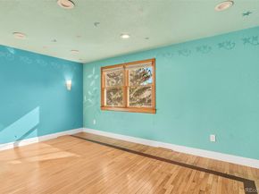 5567 S Lansing Way, Englewood CO 80111