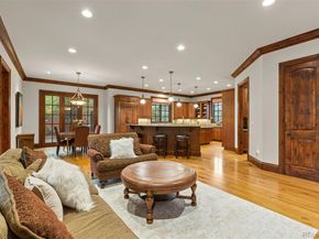 7800 E 6th Avenue, Denver CO 80230