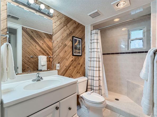 3955 S Nucla Street, Aurora CO 80013