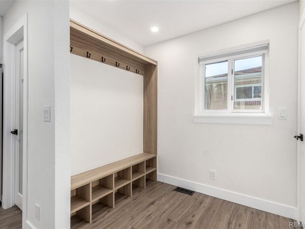 Undisclosed Address #3418186, Lakewood CO 80232