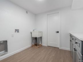 Undisclosed Address #3418186, Lakewood CO 80232