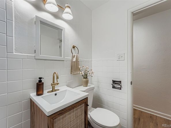 2985 Ivanhoe Street, Denver CO 80207
