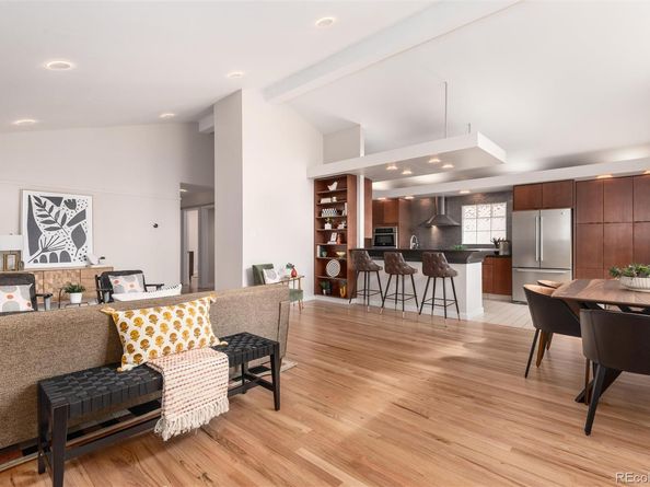 2005 S Monroe Street, Denver CO 80210