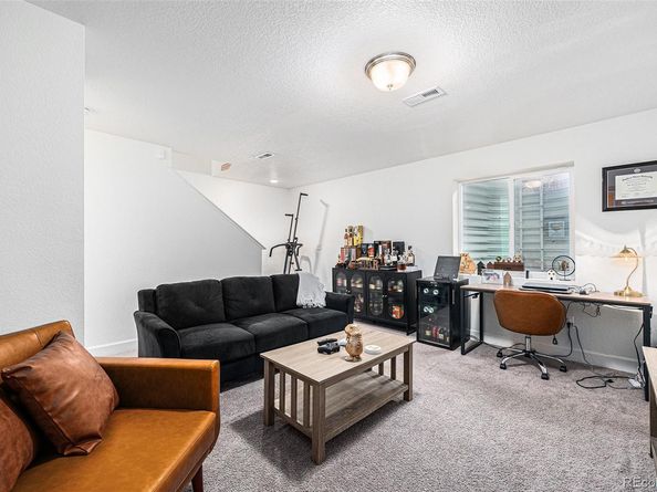 20000 E 40th Avenue 4, Denver CO 80249