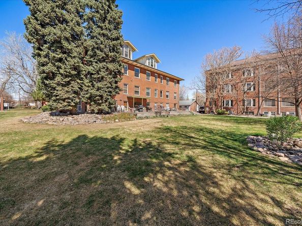 3249 W Fairview Place 206, Denver CO 80211