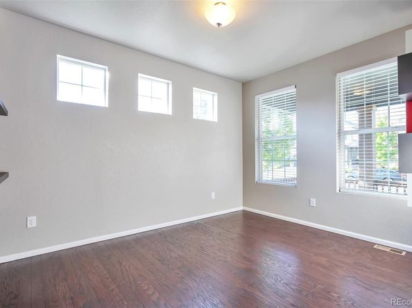 Undisclosed Address #3257876, Centennial CO 80112