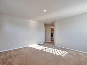 Undisclosed Address #3257876, Centennial CO 80112