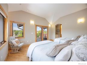 2034 Pearl Street 200, Boulder CO 80302