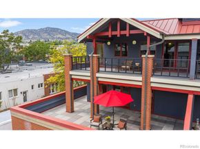 2034 Pearl Street 200, Boulder CO 80302