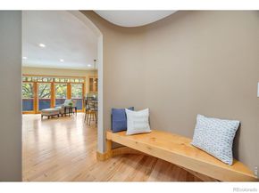 2034 Pearl Street 200, Boulder CO 80302