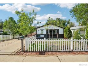 127 E Saint Clair Avenue, Longmont CO 80504