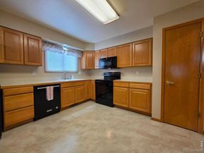 1526 Tulip Court, Longmont CO 80501