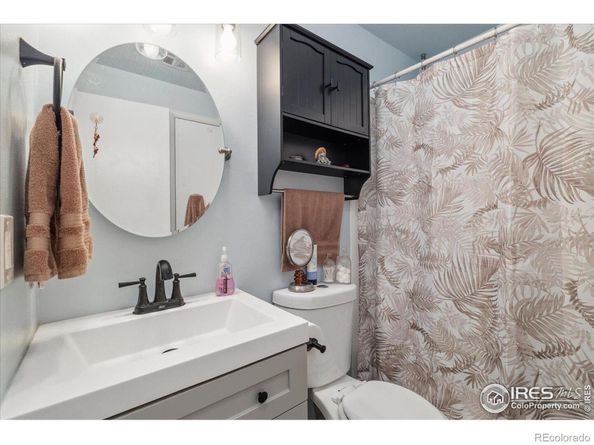 1561 S Sheridan Boulevard, Lakewood CO 80232
